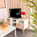 Apartment Gina - Modern Luminous Balcony - By Tgb *